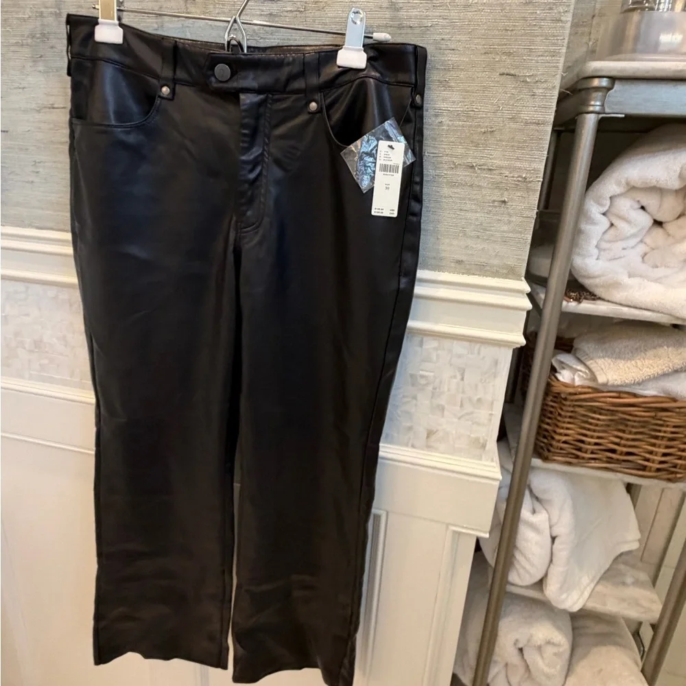 NWT new 30 Anthropologie pilcro cropped faux leather moto pants black short